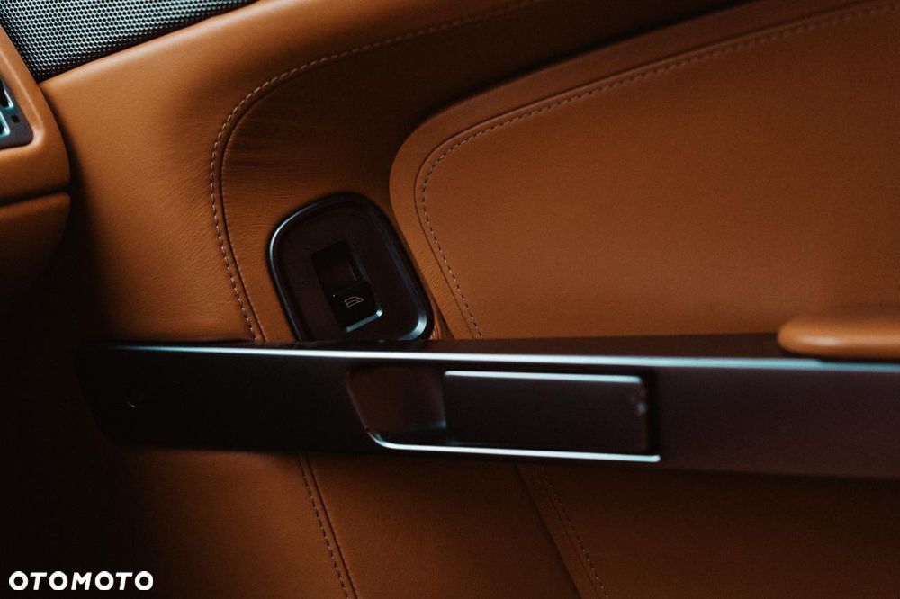 Aston Martin DB9 Volante Touchtronic - 16