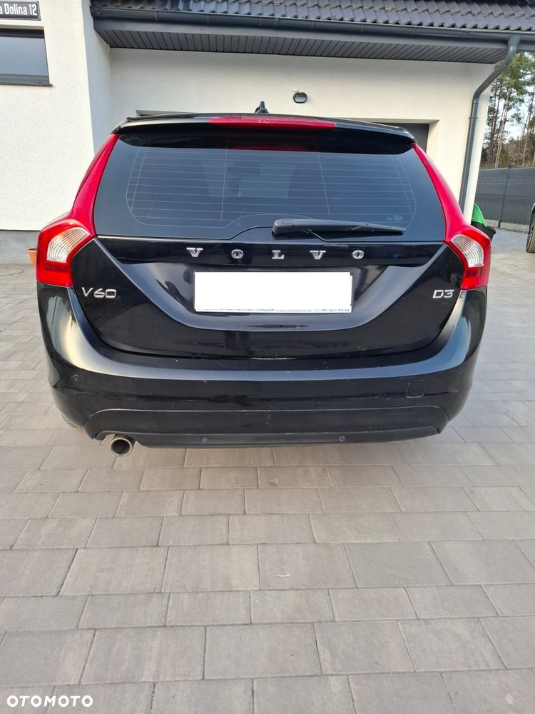 Volvo V60 D3 Kinetic - 2