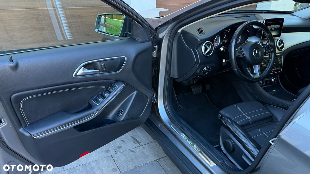 Mercedes-Benz GLA - 6