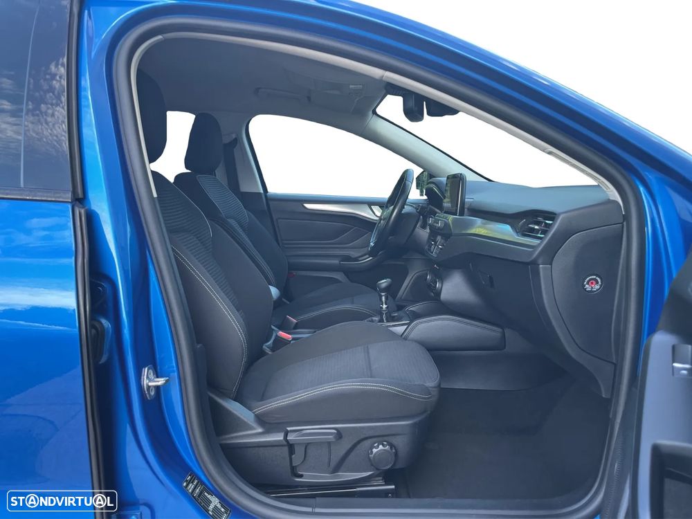 Ford Focus SW 1.5 TDCi EcoBlue Business - 14