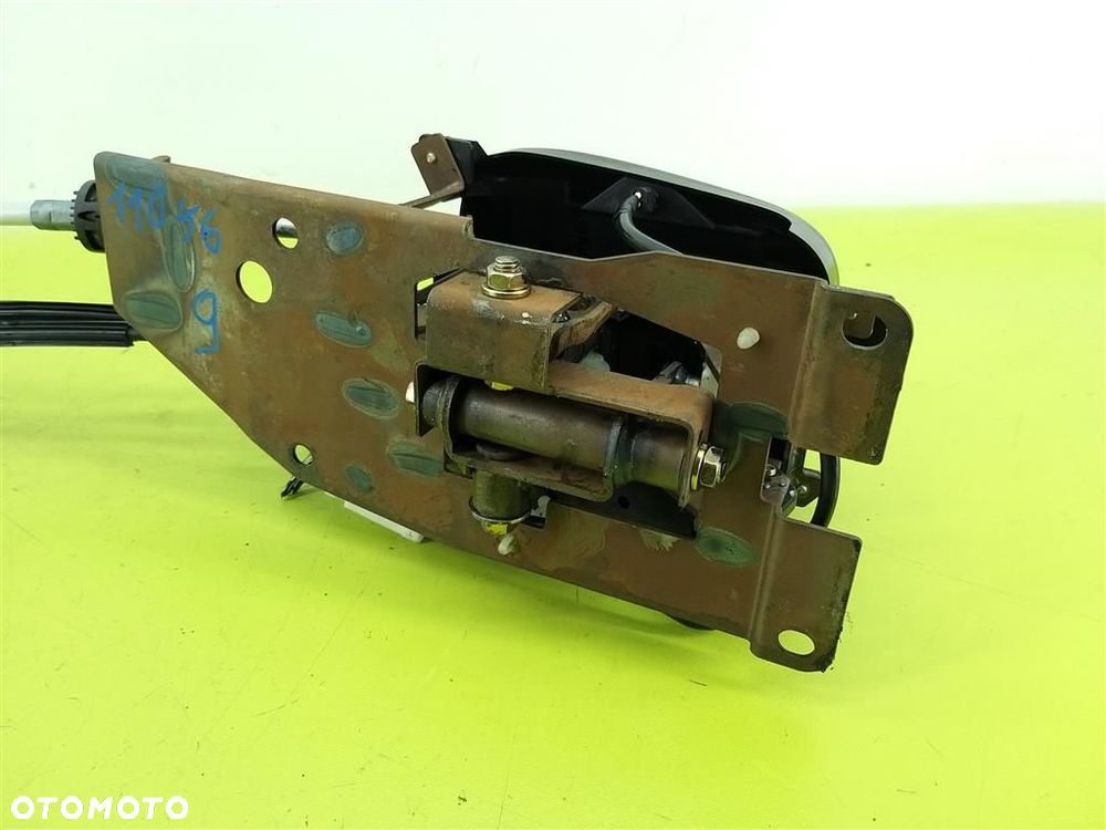 Mechanizm zmiany biegów lewarek Mitsubishi Carisma II 1999-2004 1.8 GDI - 5