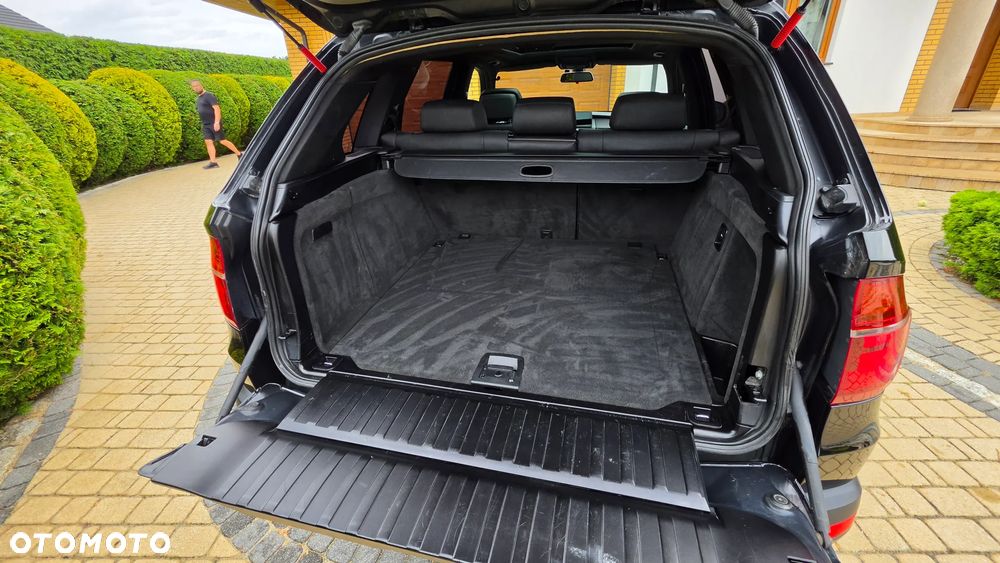 BMW X5 xDrive30i - 8