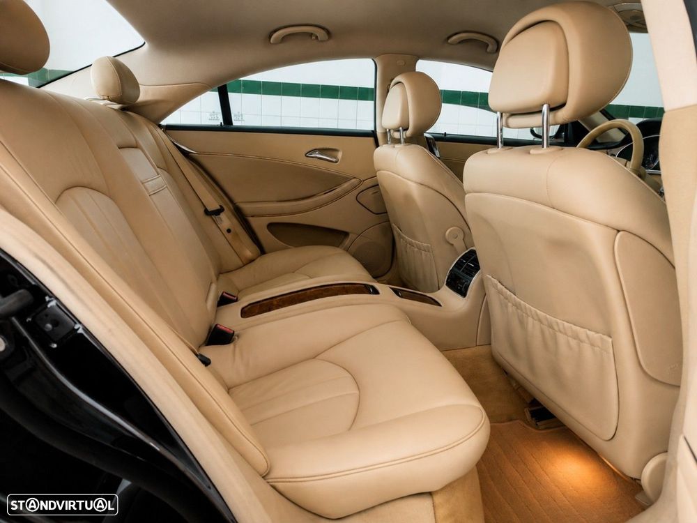 Mercedes-Benz CLS 320 CDI - 15