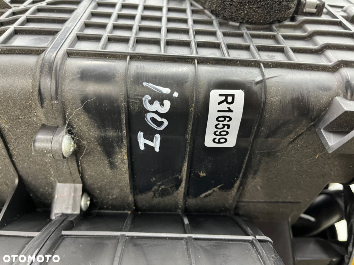 Nagrzewnica Hyundai i30 I FD 07-12r. wersja z KLIMĄ obudowa chłodnicy wody parownik klimatyzacji - 16