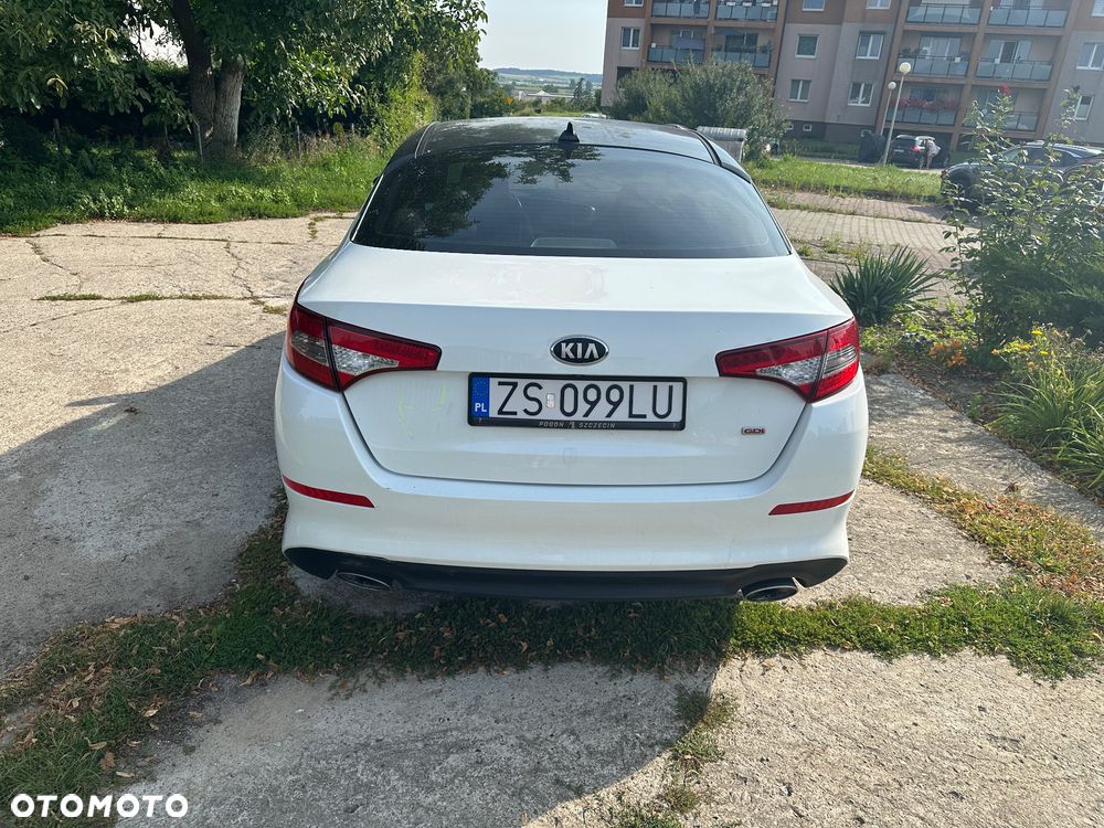 Kia Optima - 2