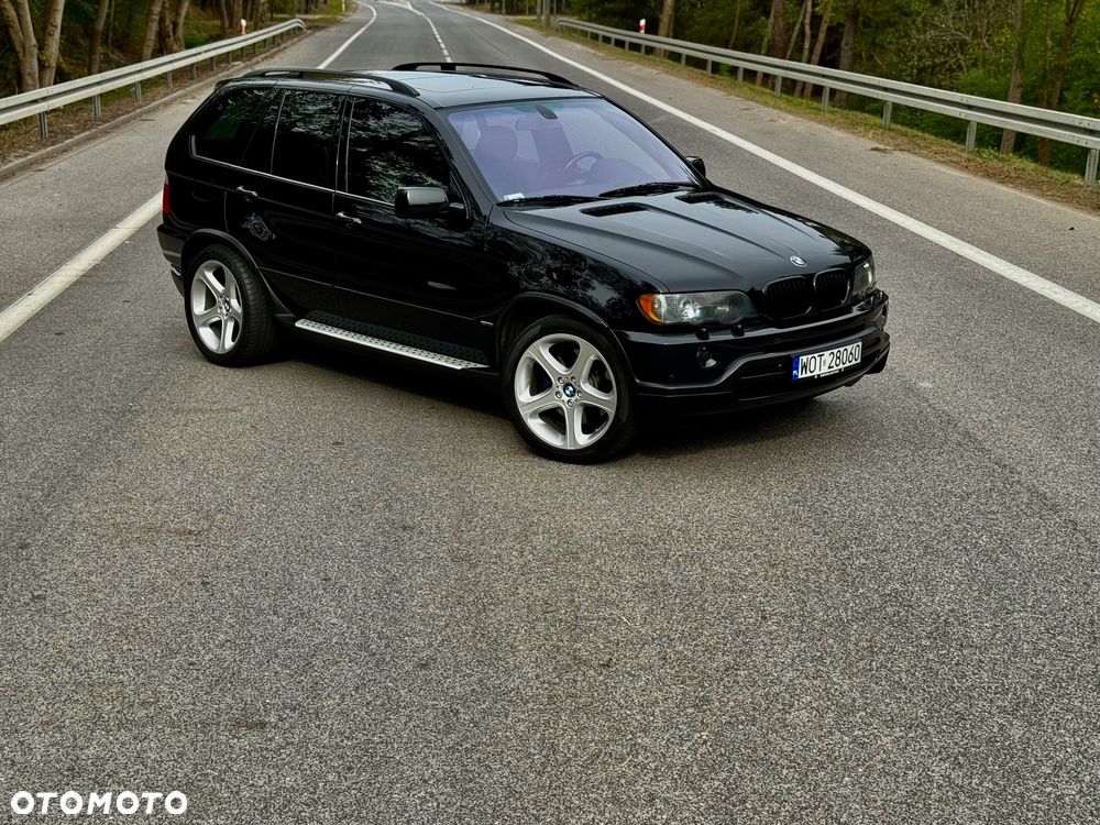 BMW X5 4.6is - 1