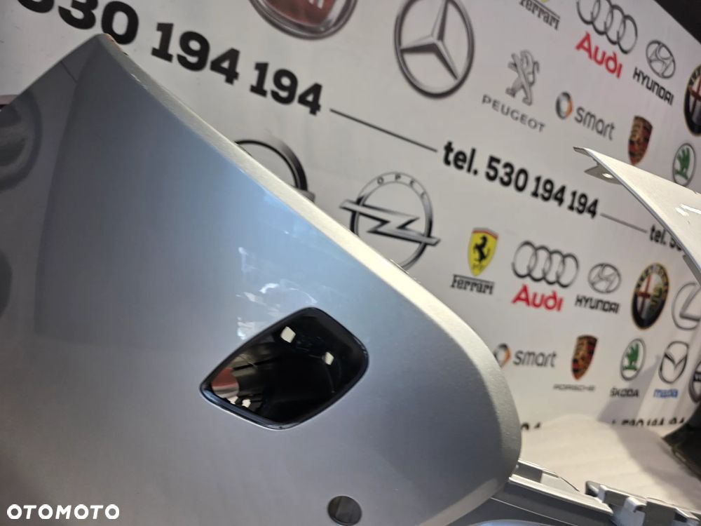 OPEL ZAFIRA C 11- ZDERZAK PRZEDNI PRZÓD NA SPRYSKI + 4xPDC KOLOR SREBRNY METALIK NR 13300485 NR AUKCJI NZ2154 - 21