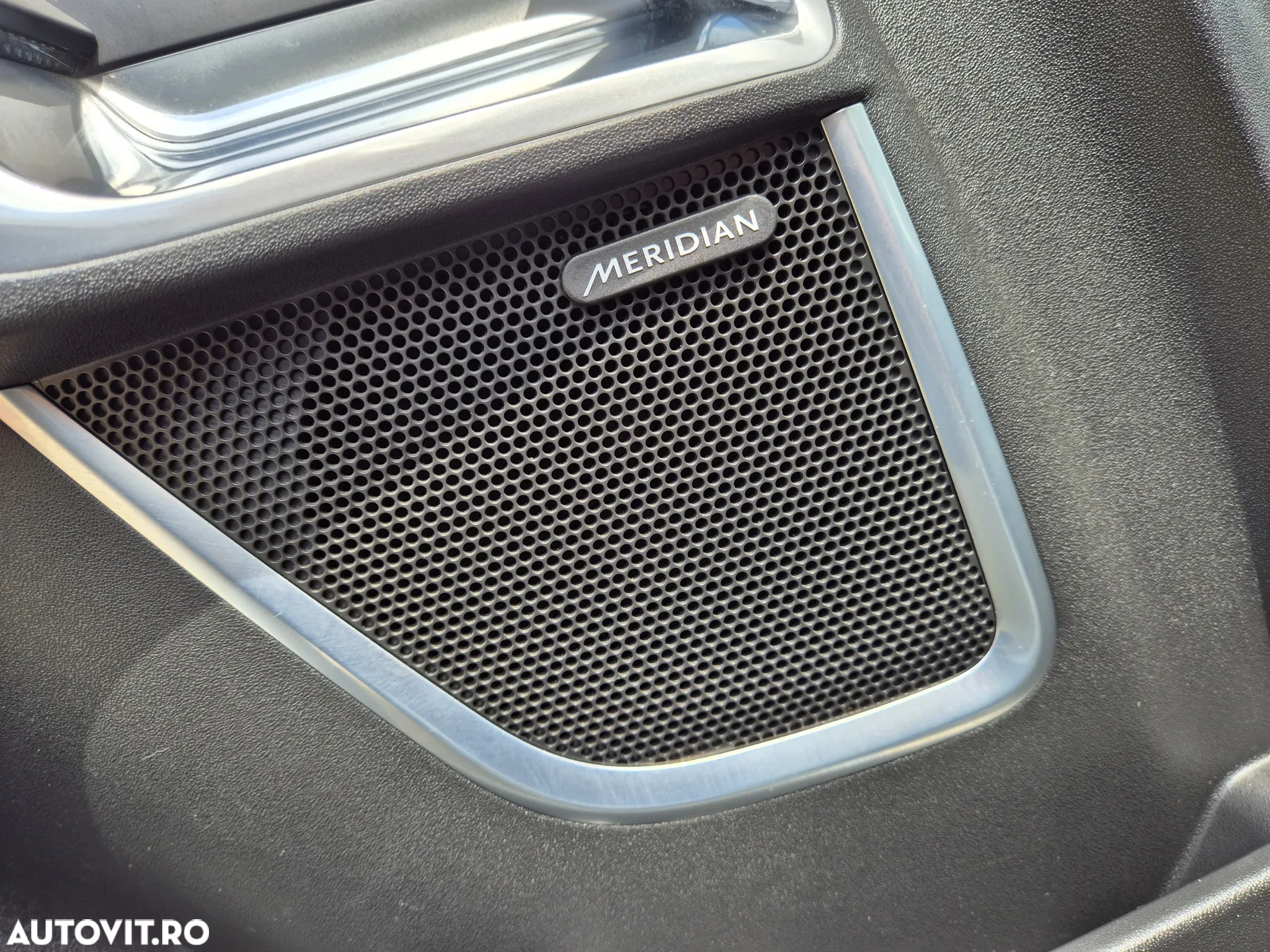 Jaguar E-Pace D150 AWD SE - 24