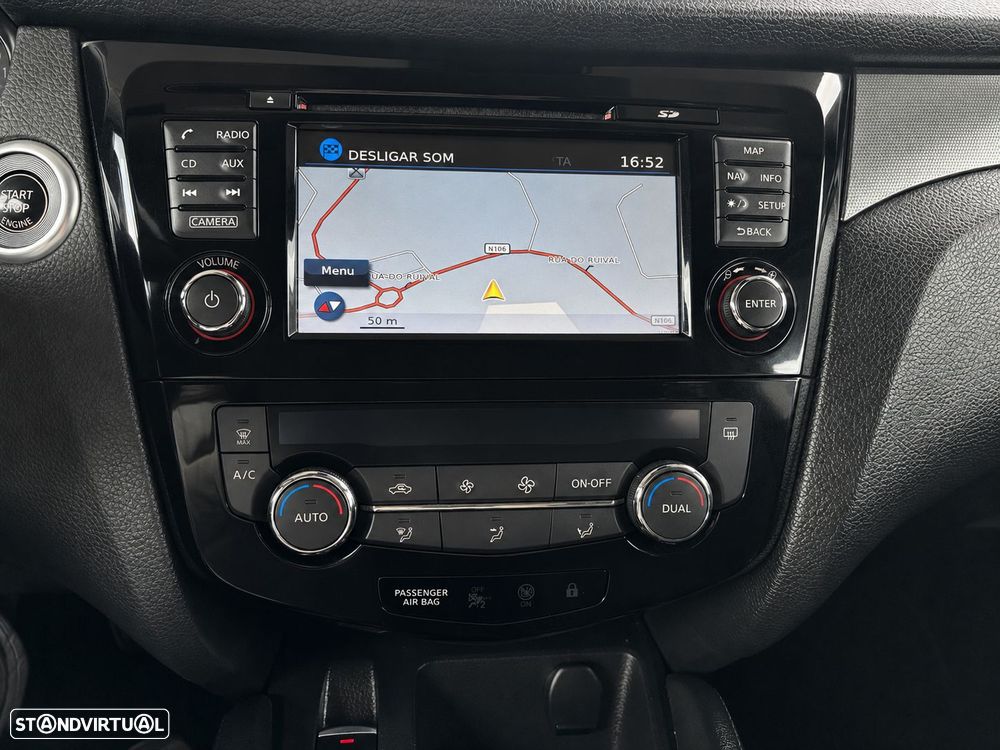 Nissan Qashqai 1.5 dCi Tekna Premium - 11