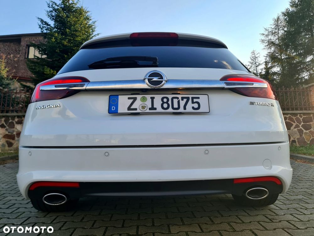 Opel Insignia 2.0 BiTurbo CDTI 4x4 Sport - 18
