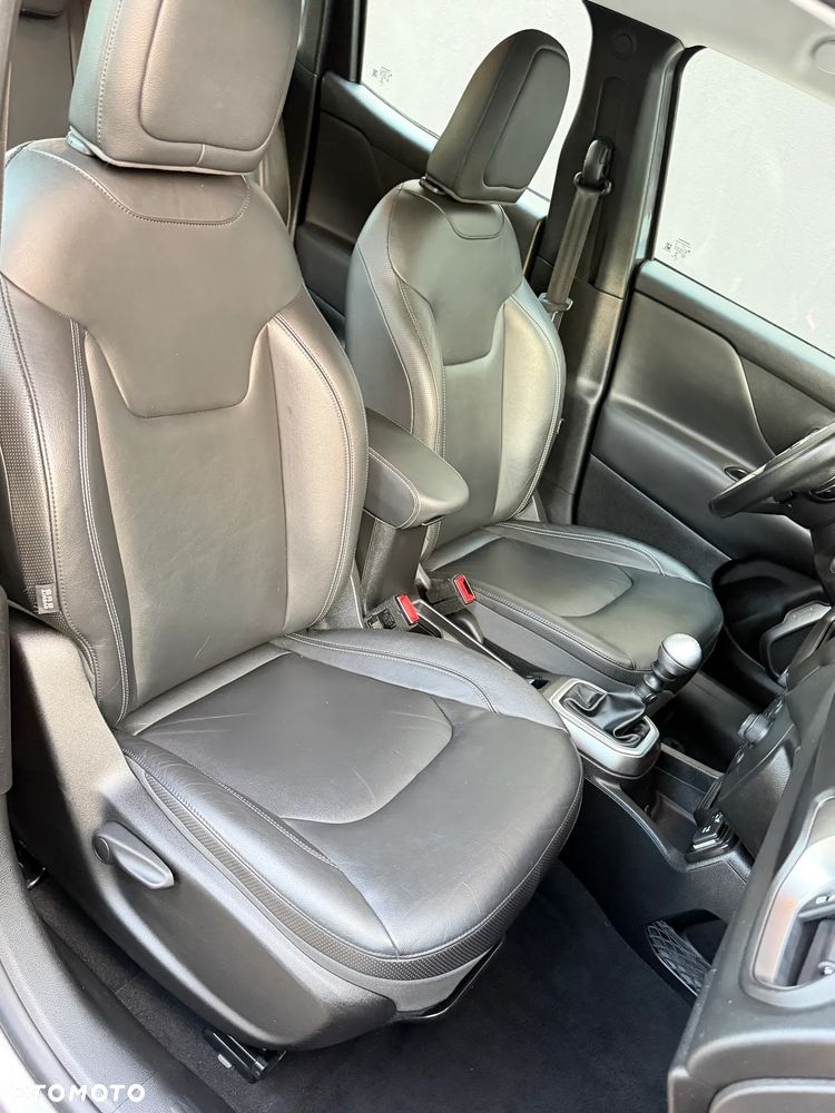 Jeep Renegade 1.6 MultiJet Limited Adventure Edition - 28