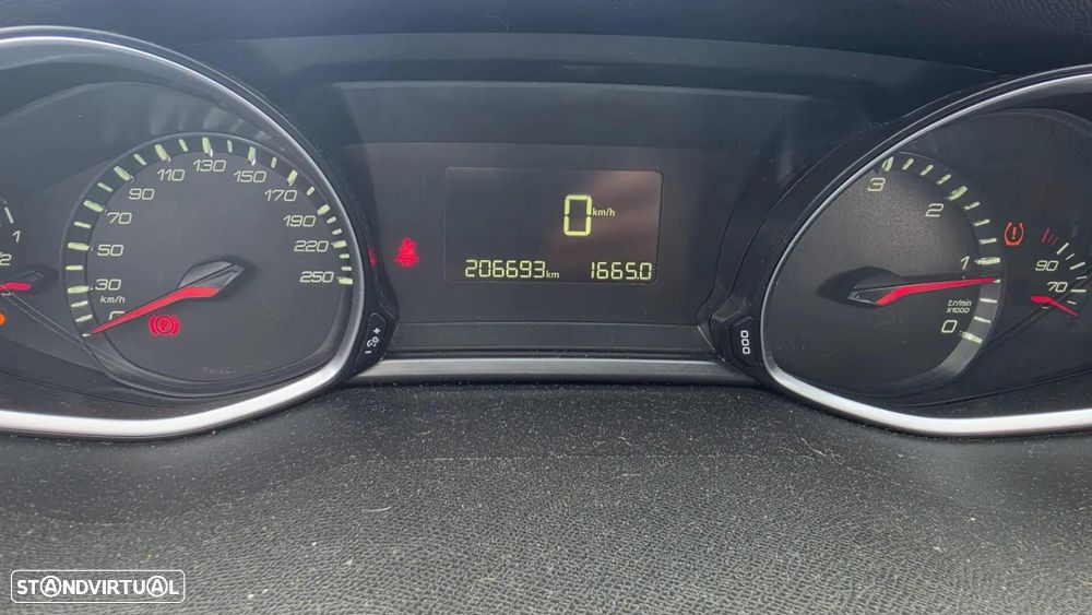 Peugeot 308 SW 1.6 BlueHDi Style - 10