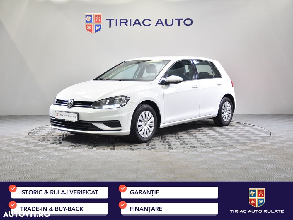 Volkswagen Golf - 2