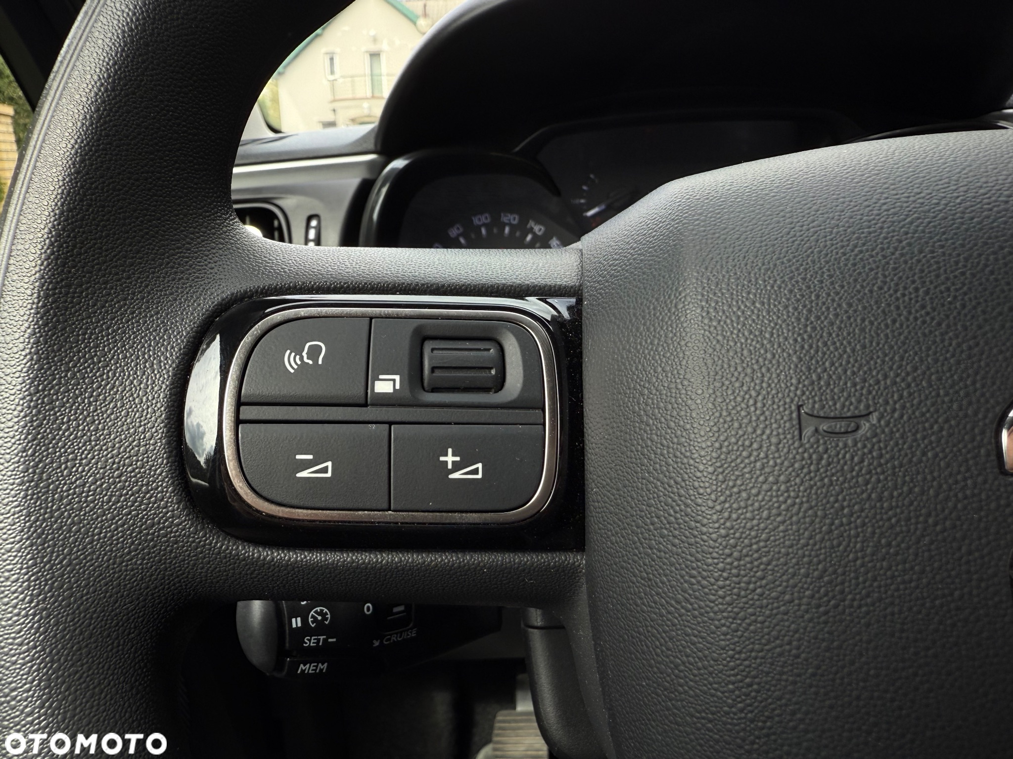 Citroën C3 1.2 PureTech Shine - 9