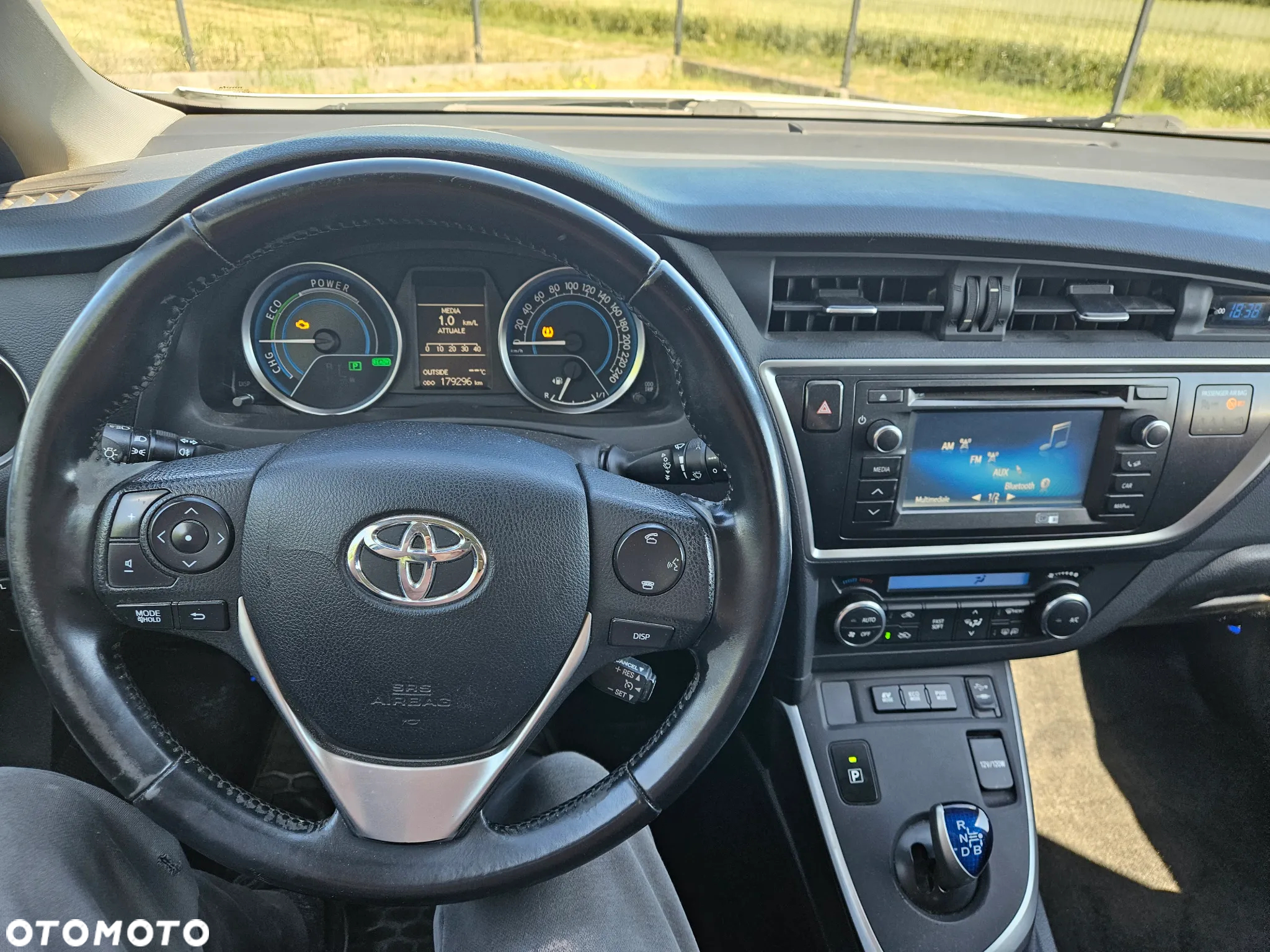 Toyota Auris 1.8 HSD Prestige NAVI - 7
