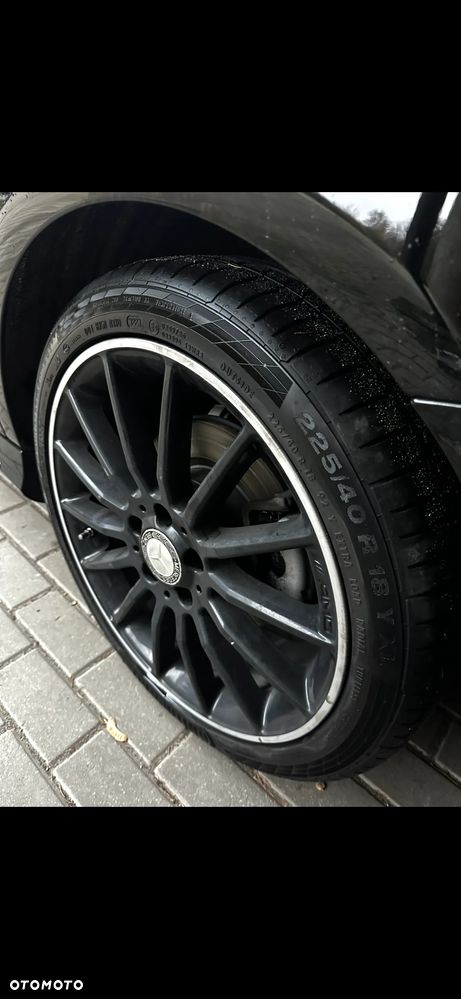 Mercedes-Benz CLA 200 d AMG Line - 15