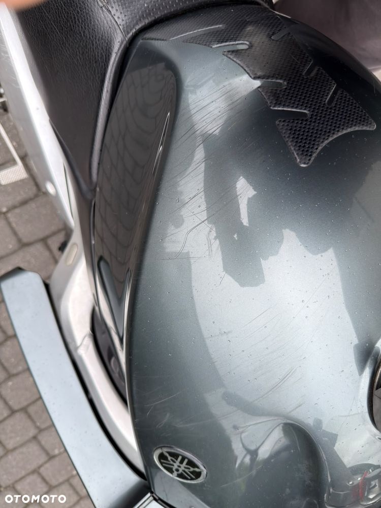 Yamaha FJR - 17