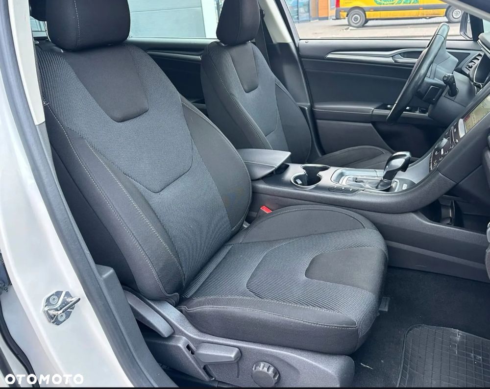 Ford Mondeo 2.0 TDCi Titanium PowerShift - 14