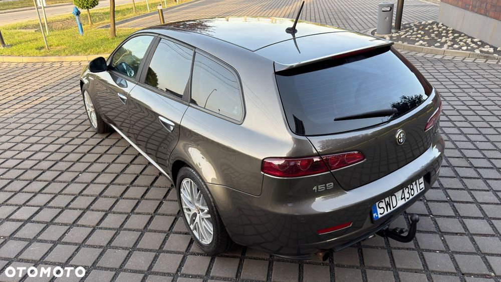 Alfa Romeo 159 1.9 JTDM 8V DPF - 14