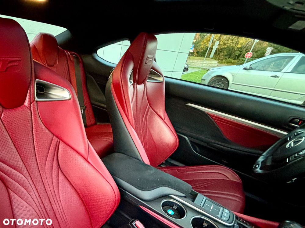 Lexus RC - 18