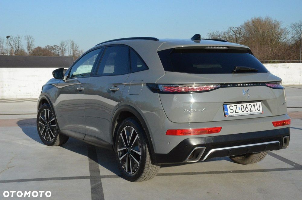 DS Automobiles DS 7 Crossback 1.6 E-Tense 4x4 So Chic - 16