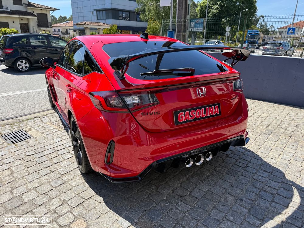 Honda Civic 2.0 VTEC Turbo Type R - 11
