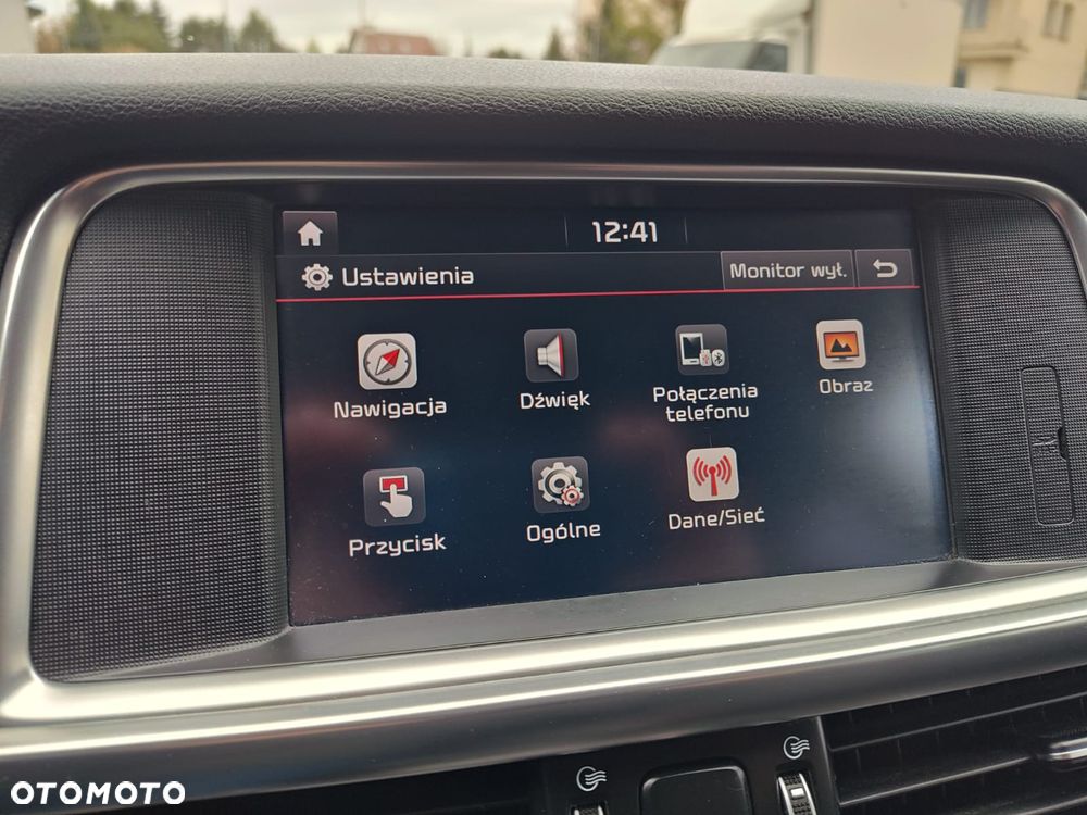 Kia Optima Plug-in Hybrid - 23