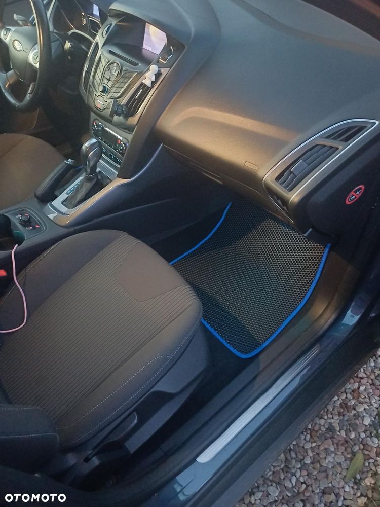 Ford Focus - 18