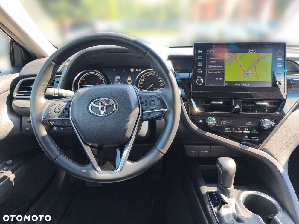 Toyota Camry 2.5 Hybrid Executive CVT - 16