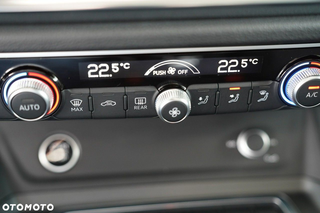 Audi Q3 Sportback - 32