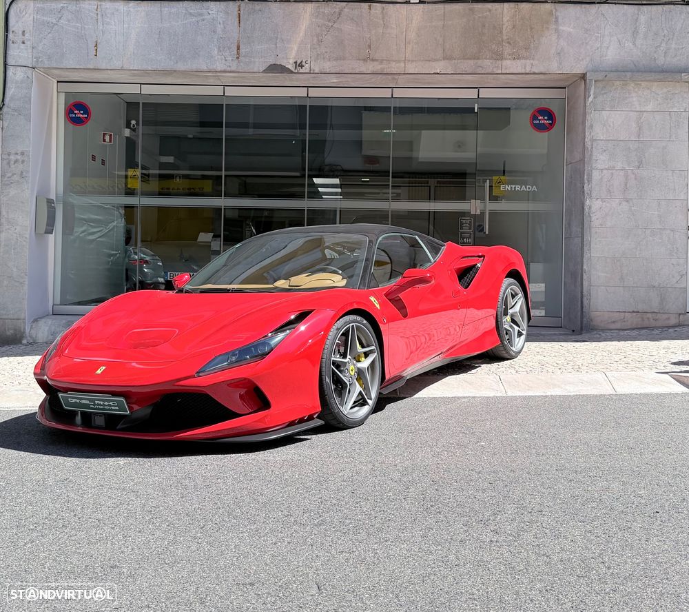 Ferrari F8 Tributo 3.9 Twin-Turbo V8 - 1