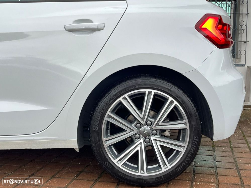 Audi A1 Sportback 30 TFSI Advanced - 4
