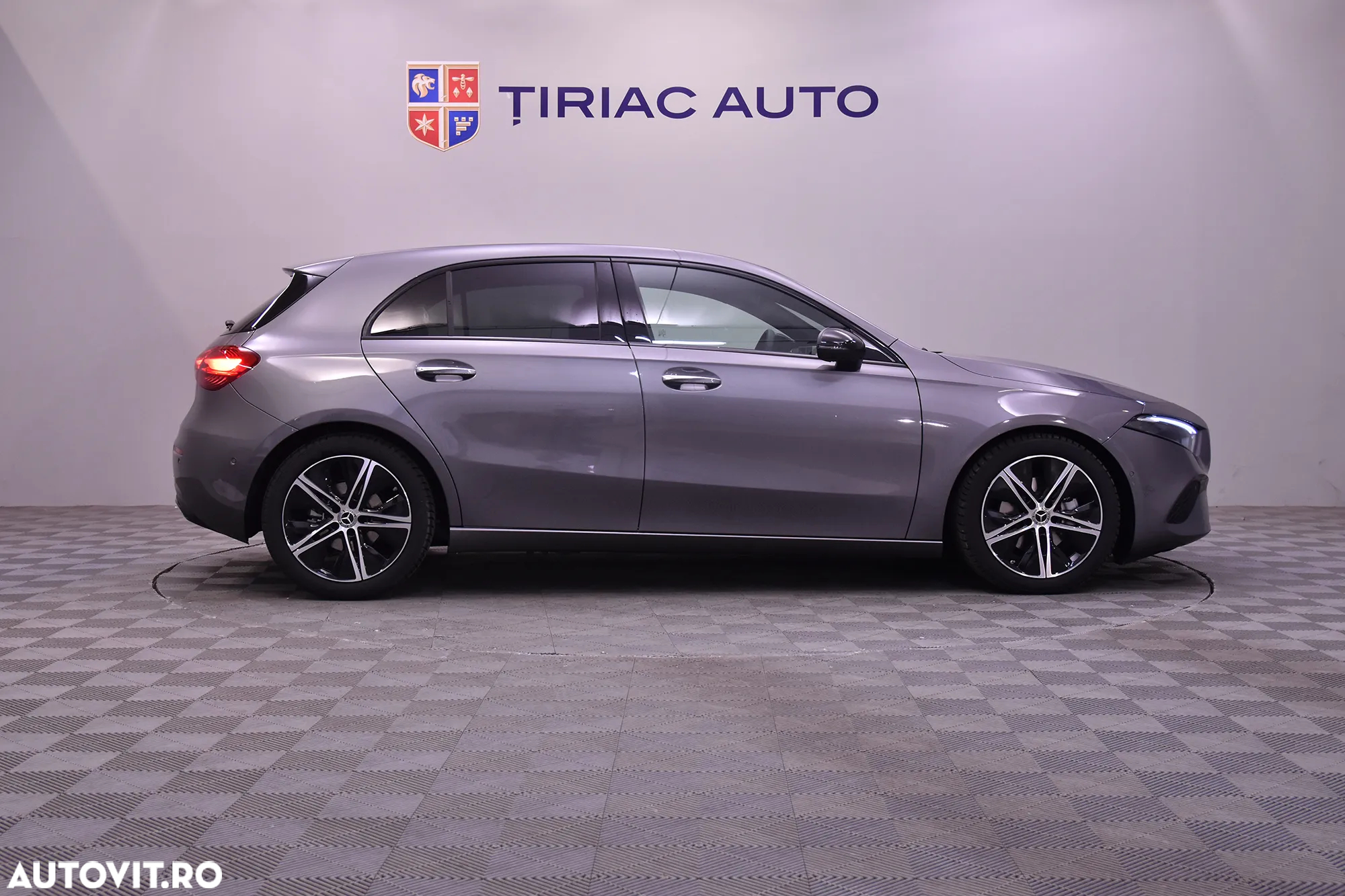 Mercedes-Benz A 200 MHEV 7G-DCT - 6