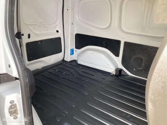 Renault Kangoo 1.5 dCi Blue 3 Lug I.V.A Dedutível - 19