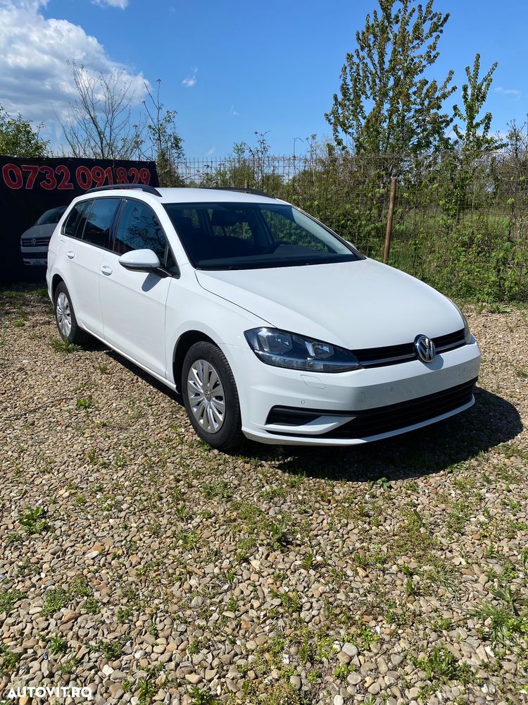 Volkswagen Golf 1.0 TSI Trendline - 2