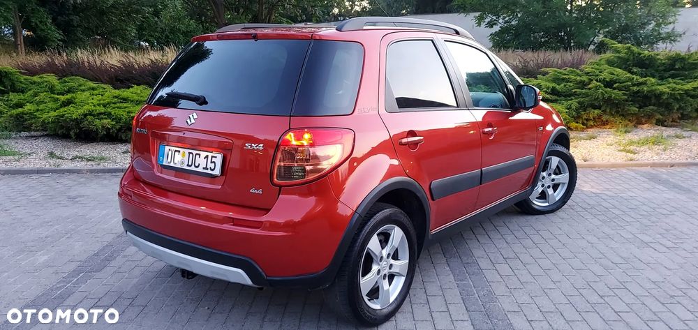 Suzuki SX4 2.0 DDiS 4x4 Style - 13