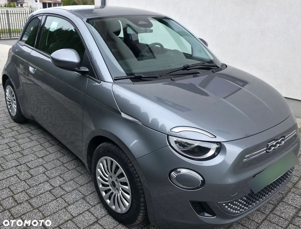 Fiat 500 23.8kWh Action - 6