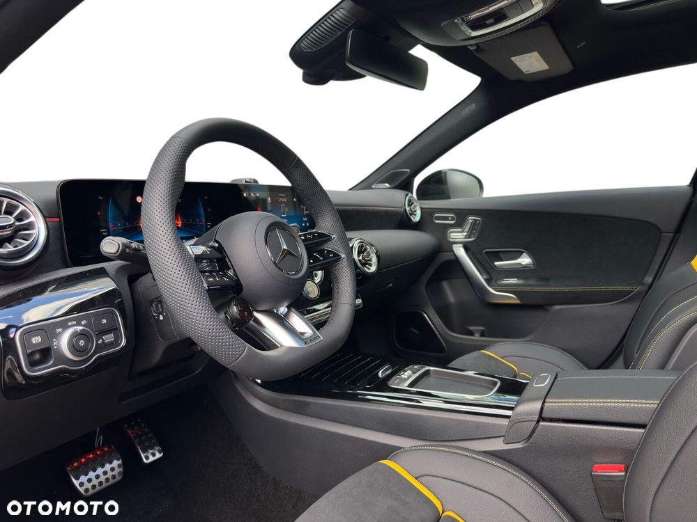 Mercedes-Benz Klasa A 45 S AMG 4-Matic 8G-DCT - 15