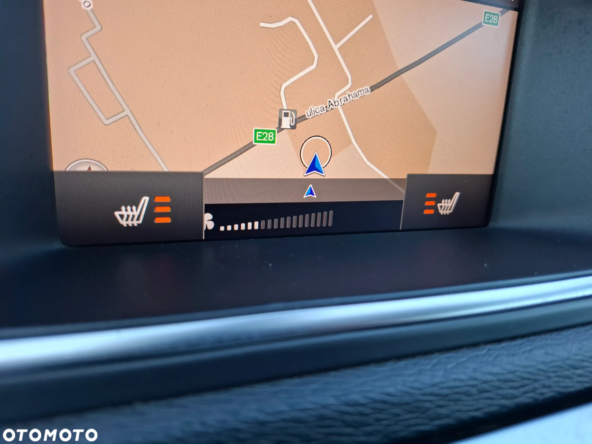 Volvo V40 D2 Drive-E R-Design Kinetic - 31