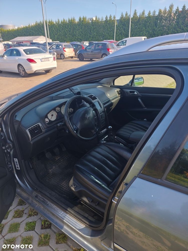 Peugeot 407 - 5
