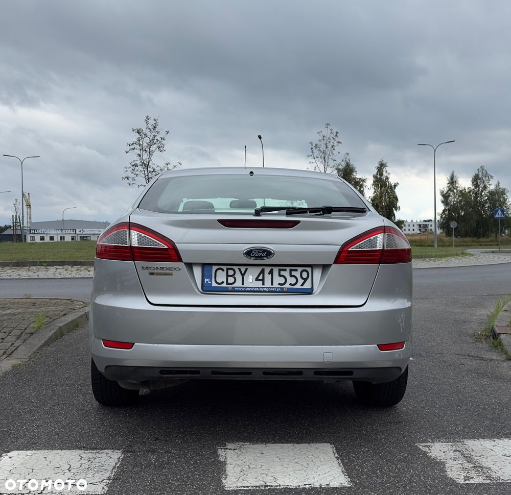 Ford Mondeo - 9