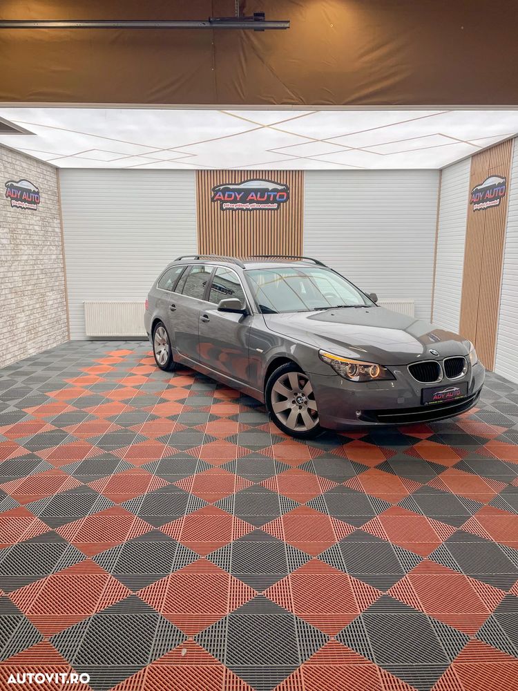 BMW Seria 5 520d Touring - 3