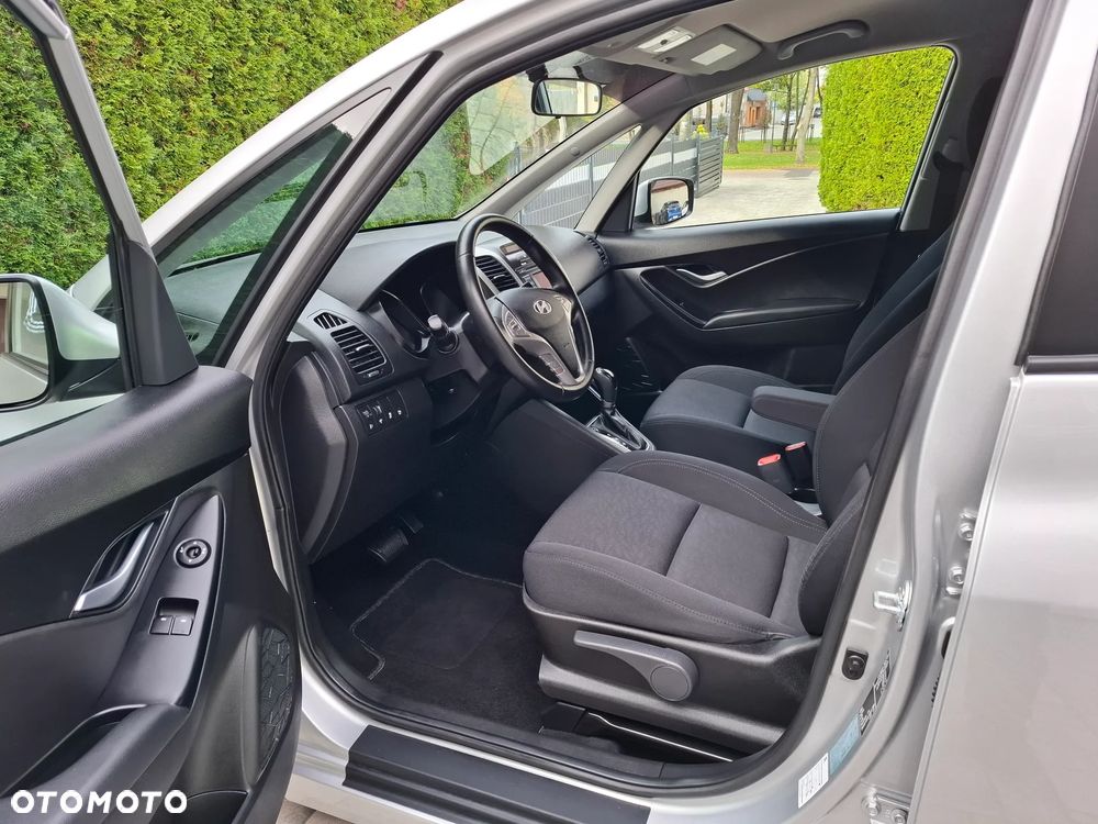Hyundai ix20 - 11