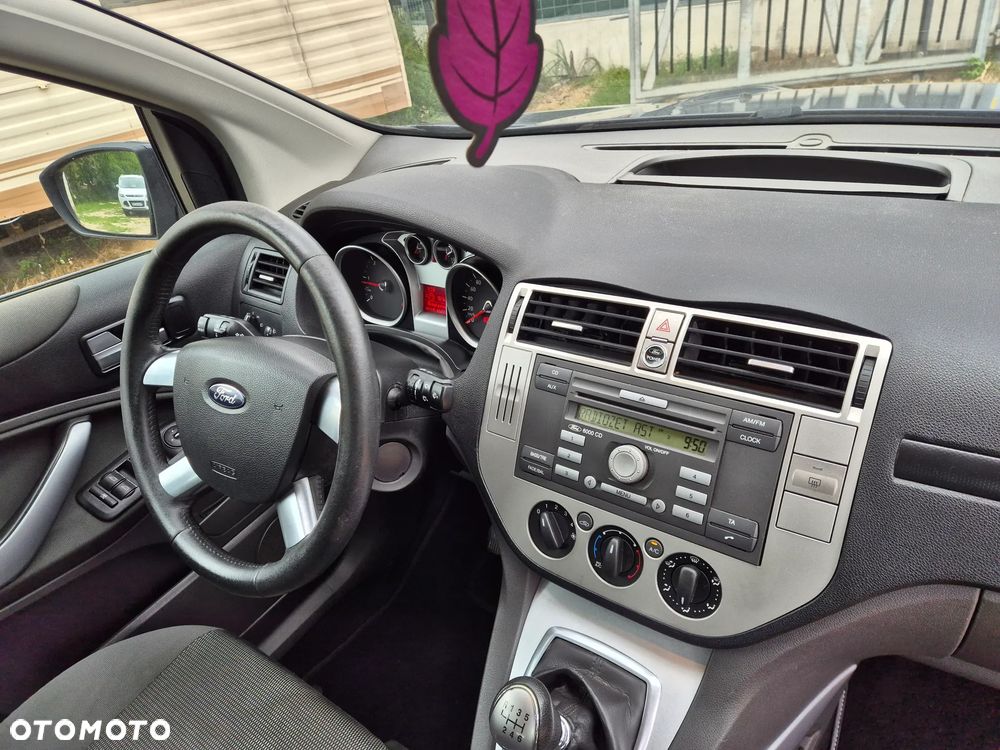 Ford Kuga 2.0 TDCi 4x4 Trend - 6