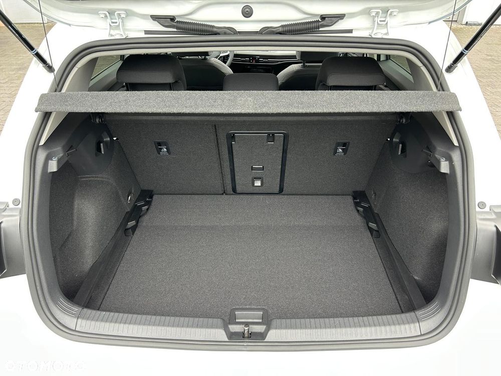 Volkswagen Golf - 12