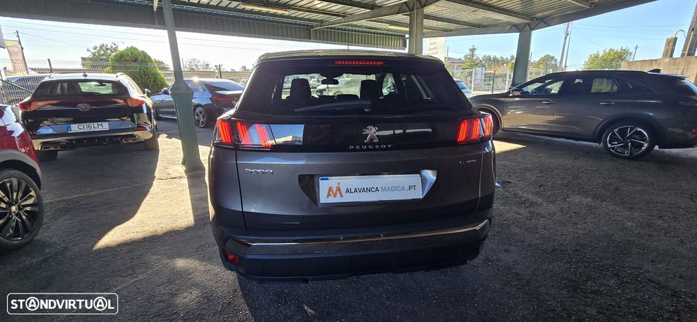 Peugeot 3008 1.6 Hybrid Allure Pack e-EAT8 - 8