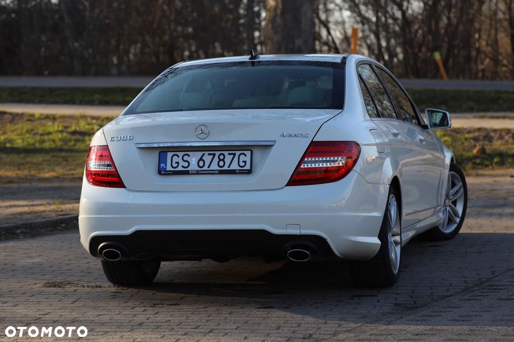 Mercedes-Benz Klasa C 300 4Matic 7G-TRONIC Avantgarde - 6