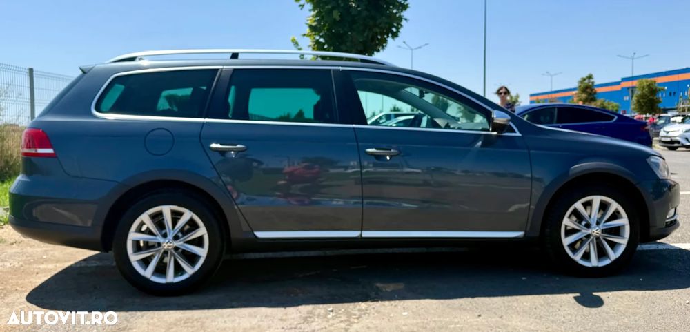 Volkswagen Passat 2.0 TDI Blue TDI DSG Comfortline - 7