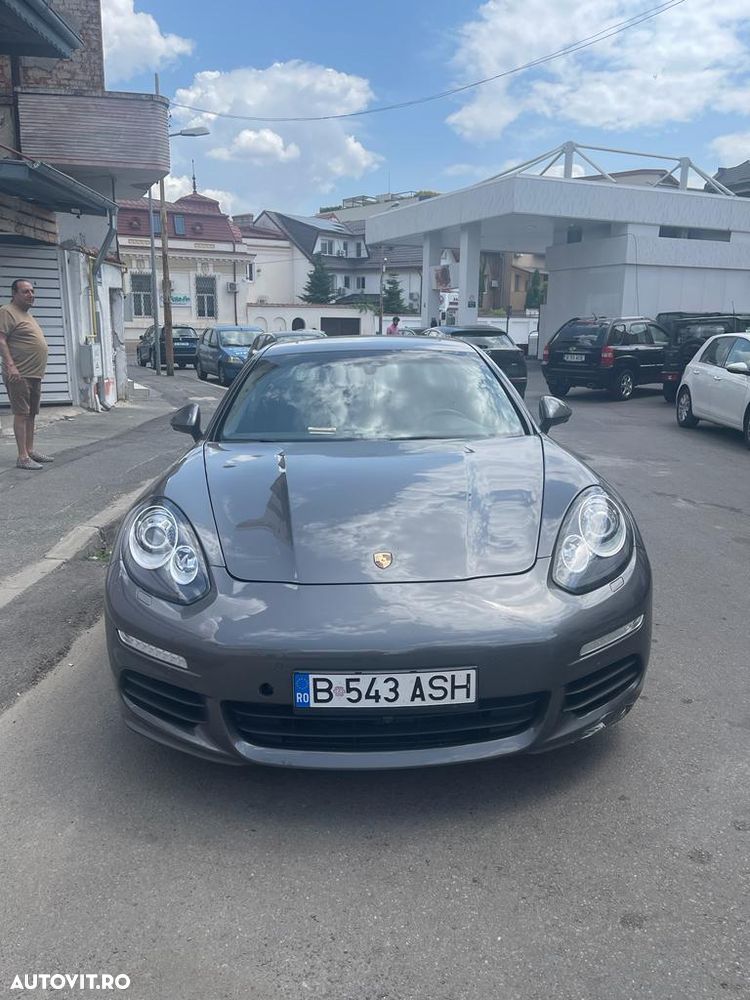 Porsche Panamera 3.0 Tiptronic S - 1