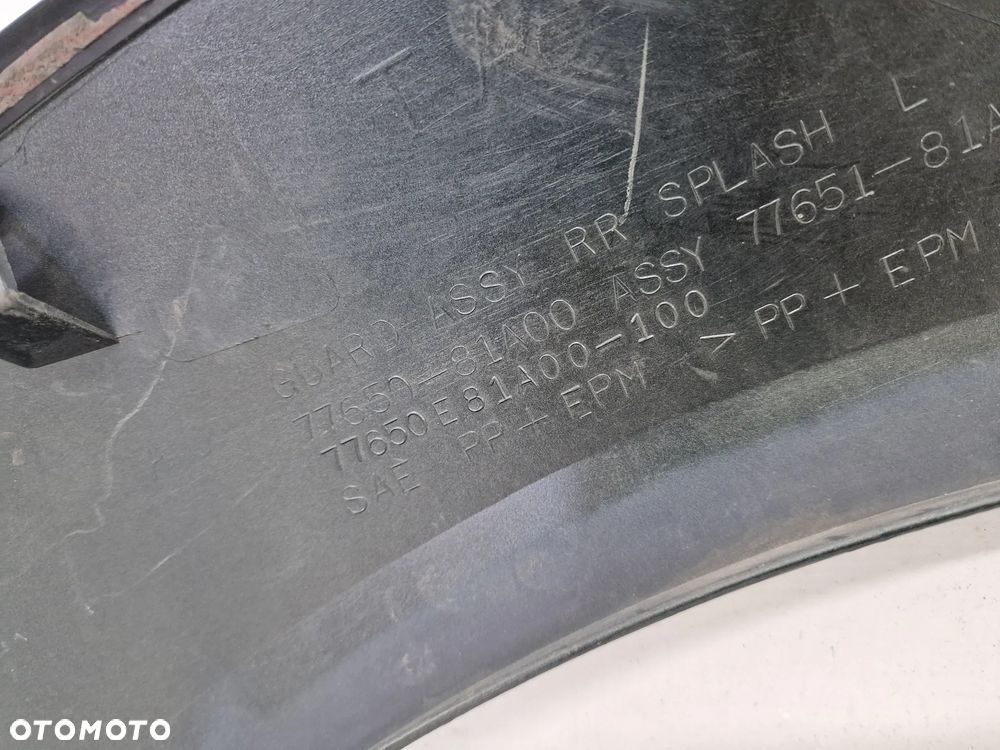 SUZUKI JIMNY 98-12 LEWY TYLNY BŁOTNIK , NR 77650-81A00 / 77651-81A00 / 77650E81A00-100 , NR AUKCJI N82 - 9